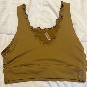 BNWOT FREE PEOPLE HEARTS A FLUTTER SPORTS BRA EXTRA SMALL